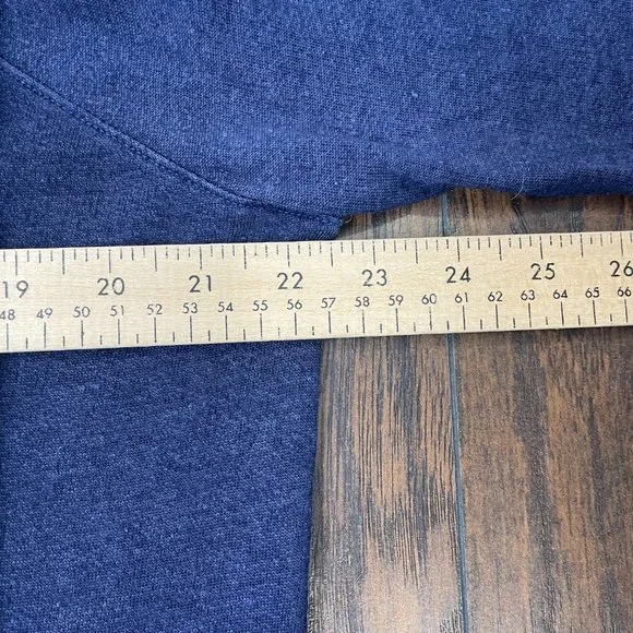 Sundry Top 2 Medium Navy Blue Red Flag Graphic Long Sleeve Shirt Cropped Women's - Picture 10 of 14